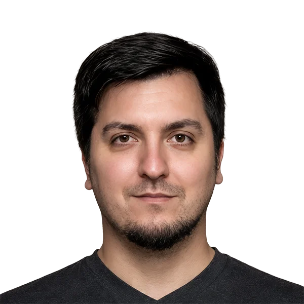 Дмитрий Слисаренко